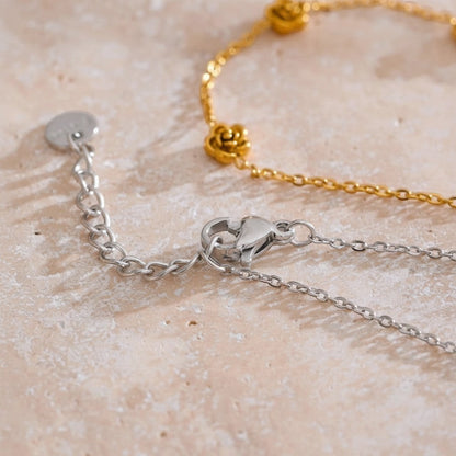 PRO RAY ROVELIA delicate floral chain bracelet with rose accents, gold-tone metal.